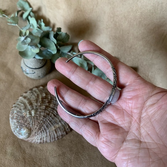 Kunzite Bangle - Picture 3 of 4